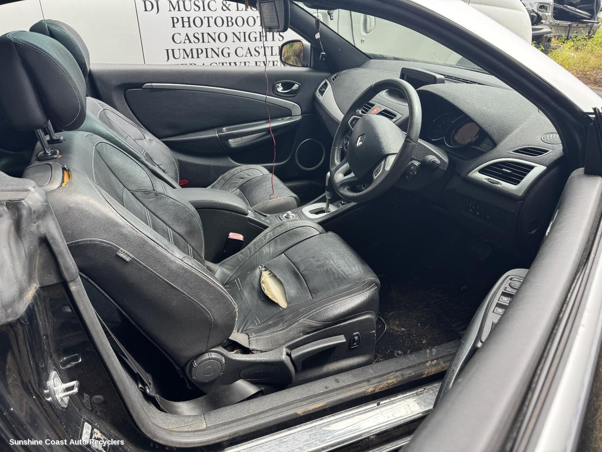 2010-2016 Renault Megane Misc Switch Relay