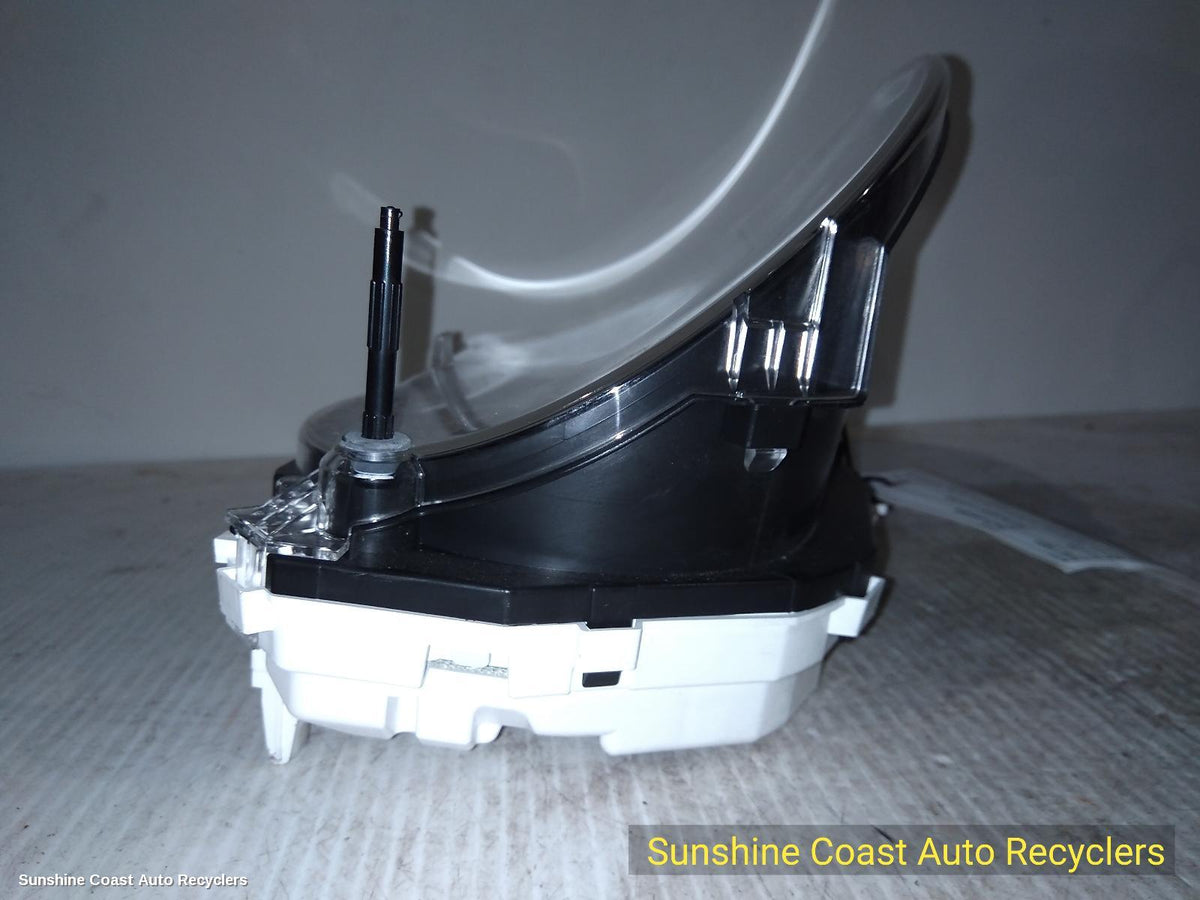 2012-2018 Mitsubishi Outlander Instrument Cluster