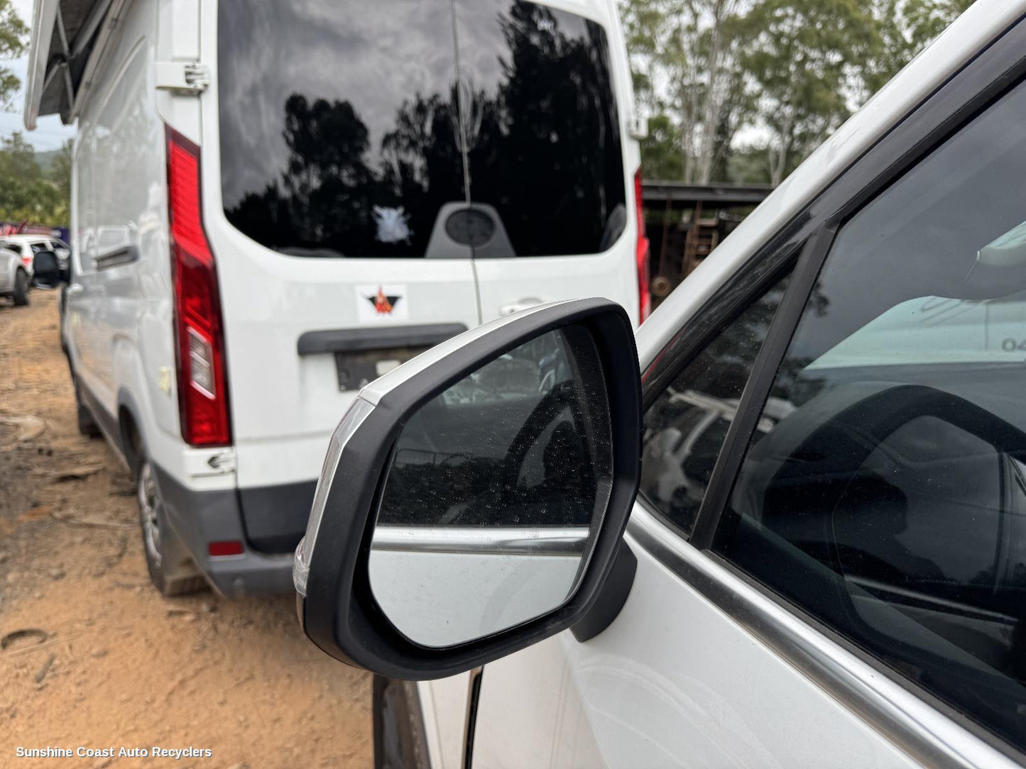 2022 Ldv D90 Left Door Mirror