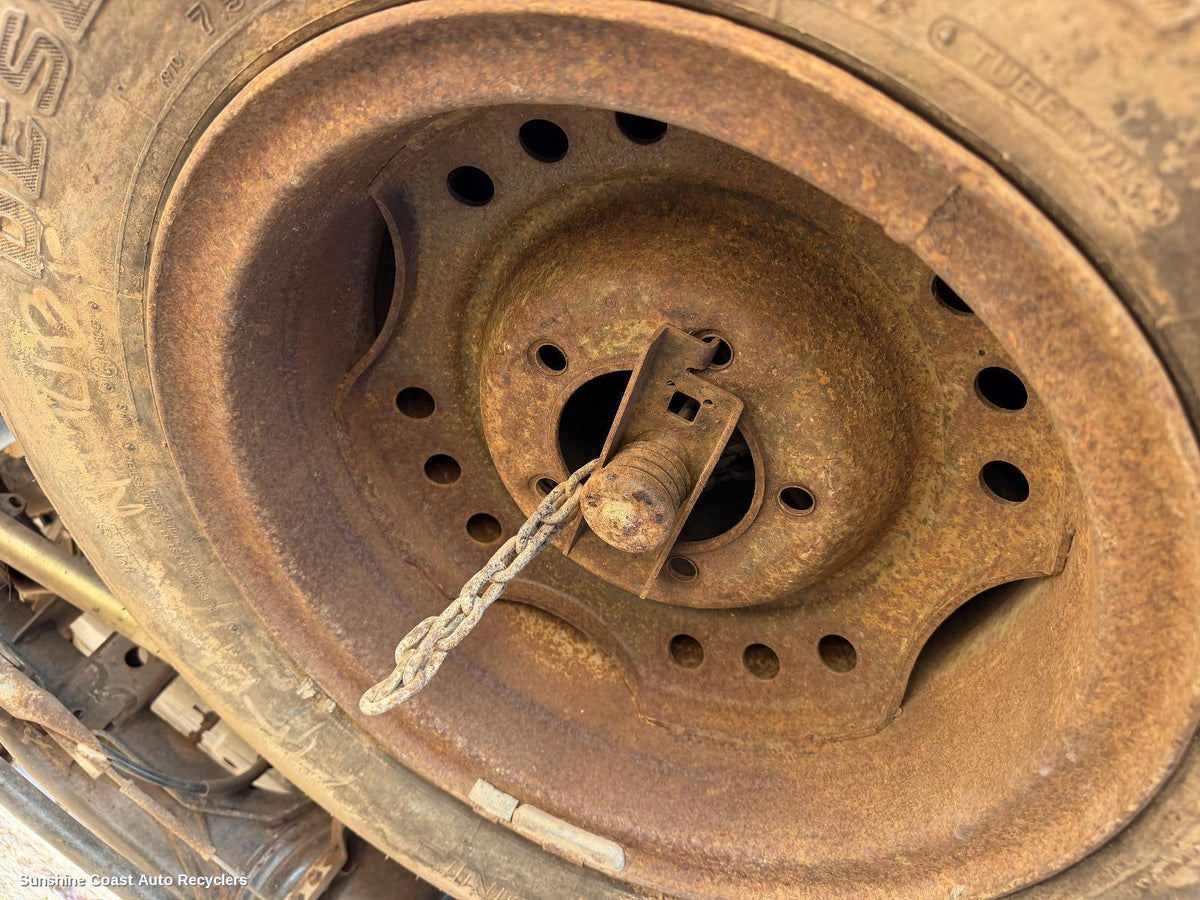 1998-2007 Toyota Landcruiser Wheel Standard Steel