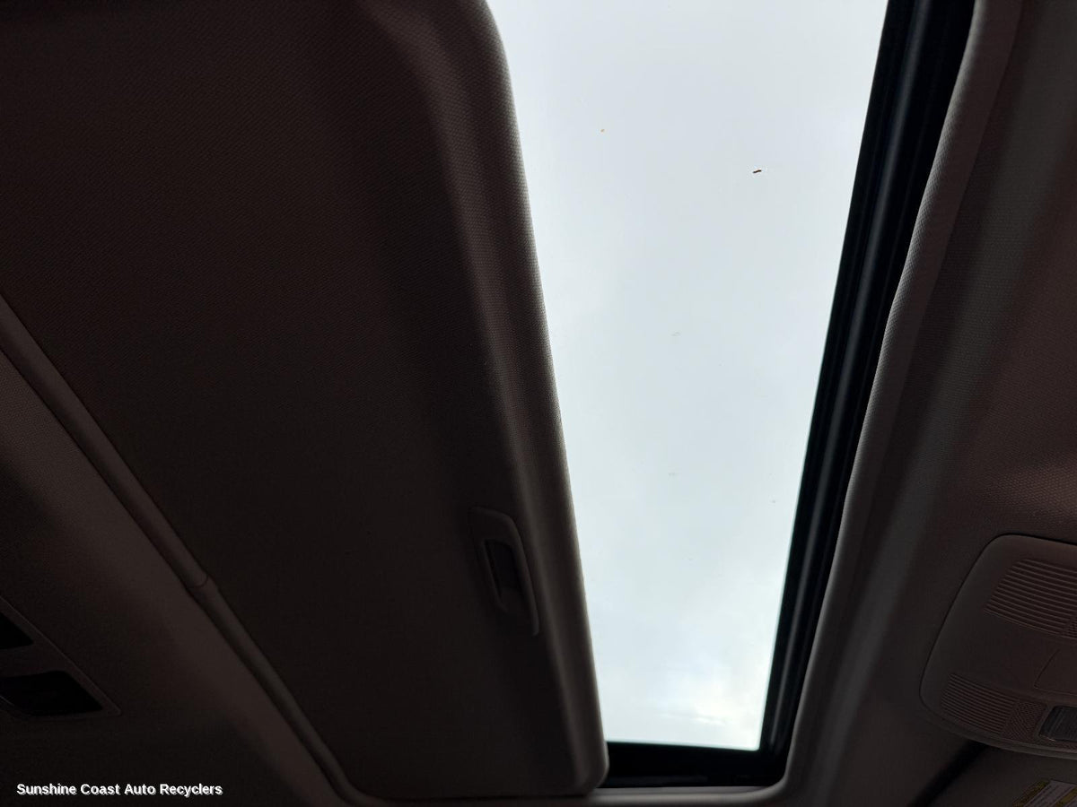 2012-2017 Mazda Cx5 Roof Glass Sunroof T