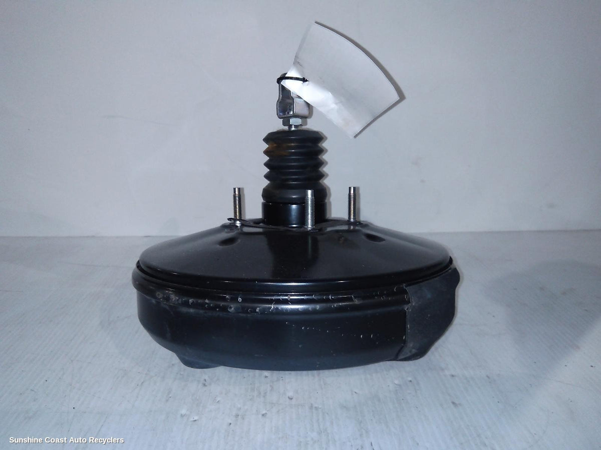 2018-2023 Mitsubishi Triton Brake Booster
