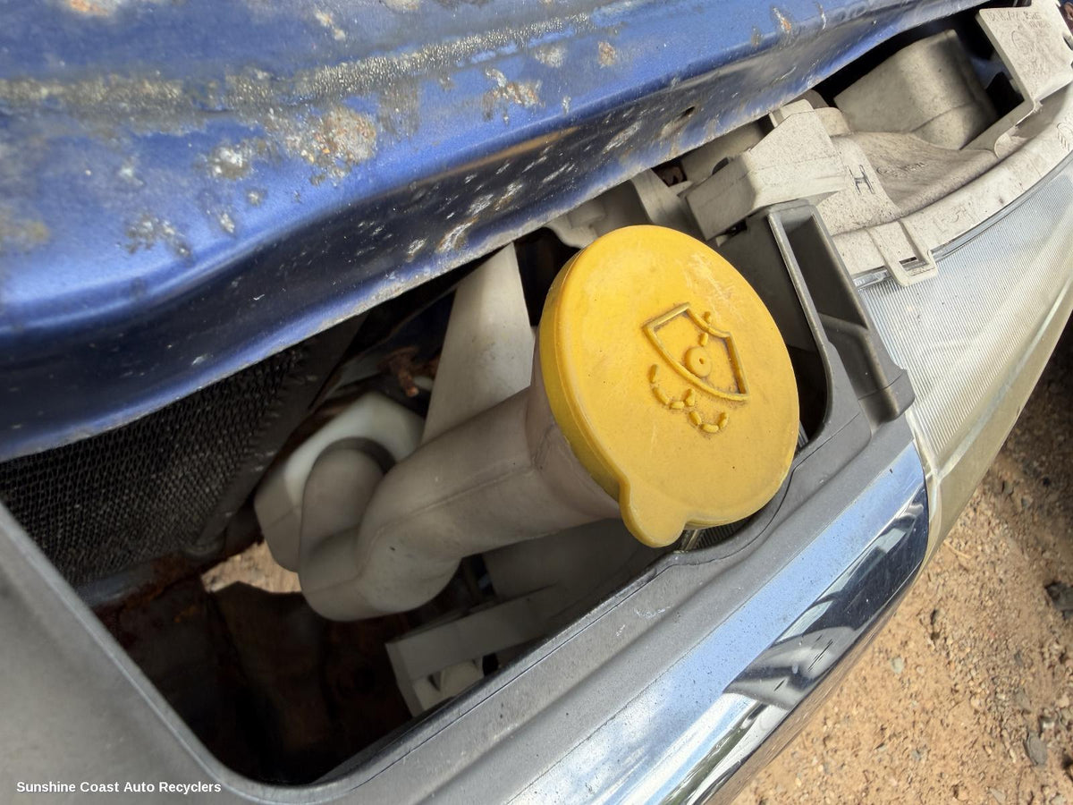 1997-2001 Nissan Navara Washer Bottle