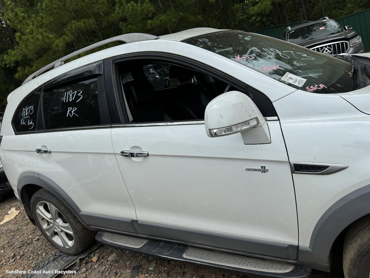 2013 Holden Captiva Right Front Door Window