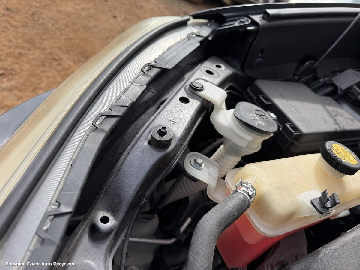 2012-2018 Toyota Rav4 Washer Bottle