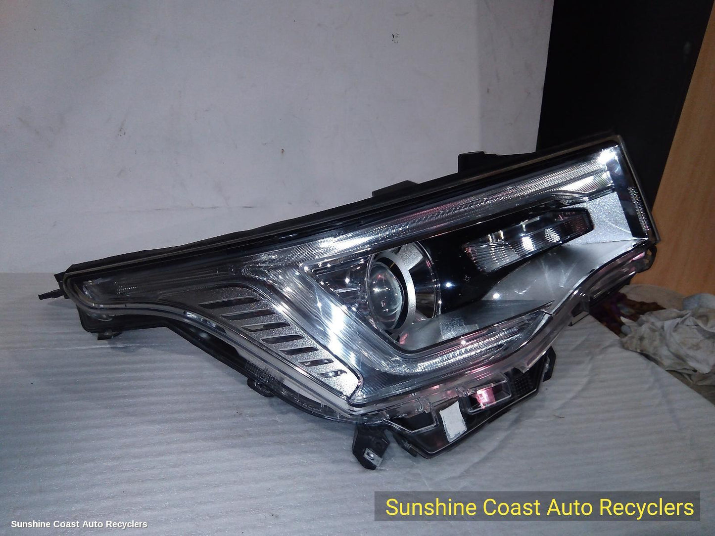 2019 Holden Acadia Right Headlamp