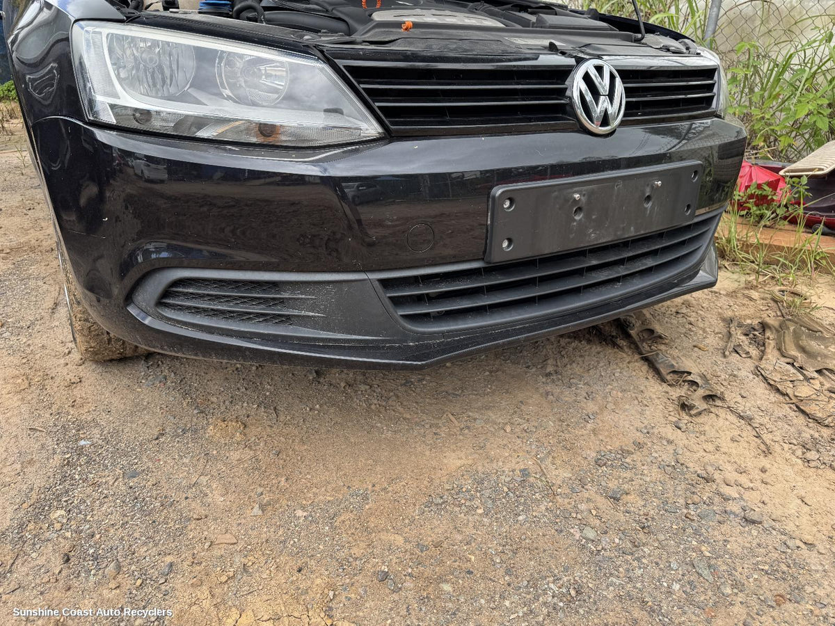 2011-2014 Volkswagen Jetta Front Bumper