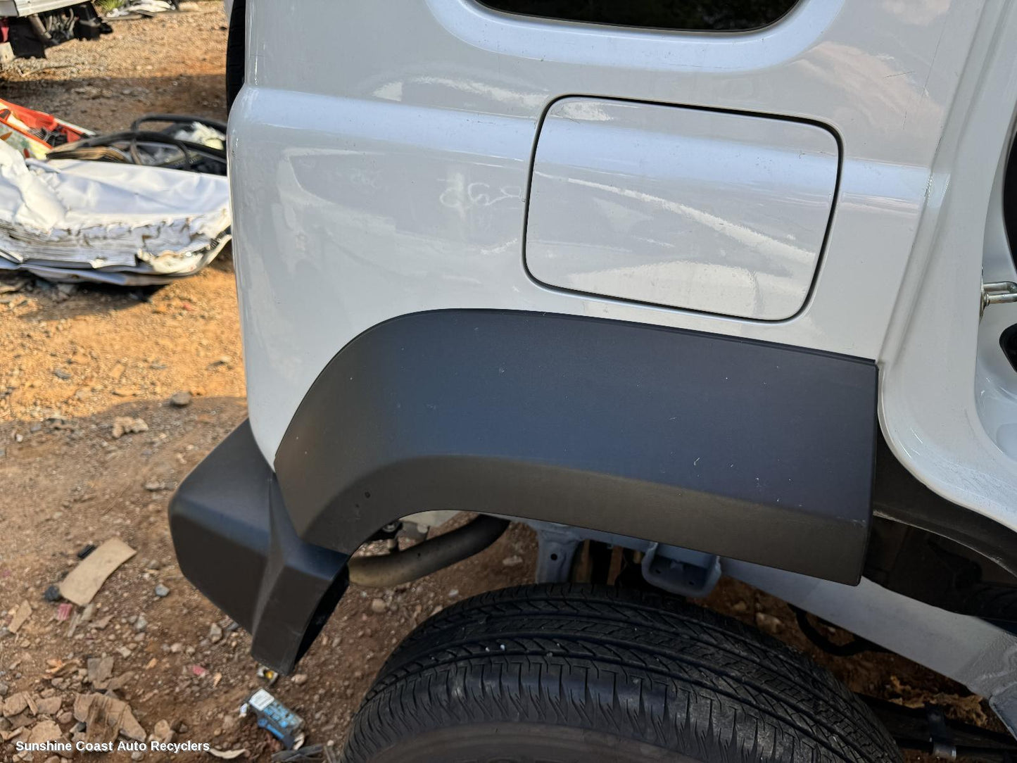 2024 Suzuki Jimny Fuel Door   Filler