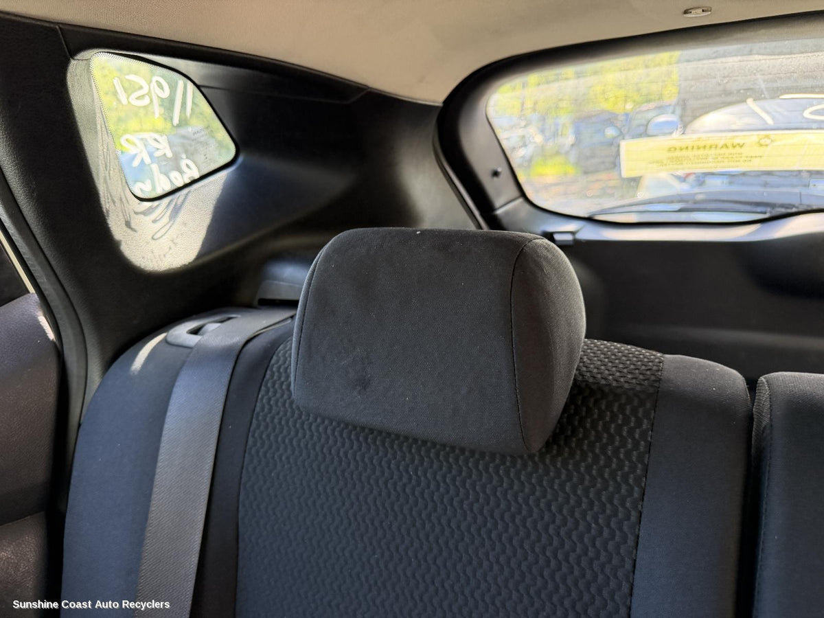 2013-2021 Nissan Qashqai Headrest