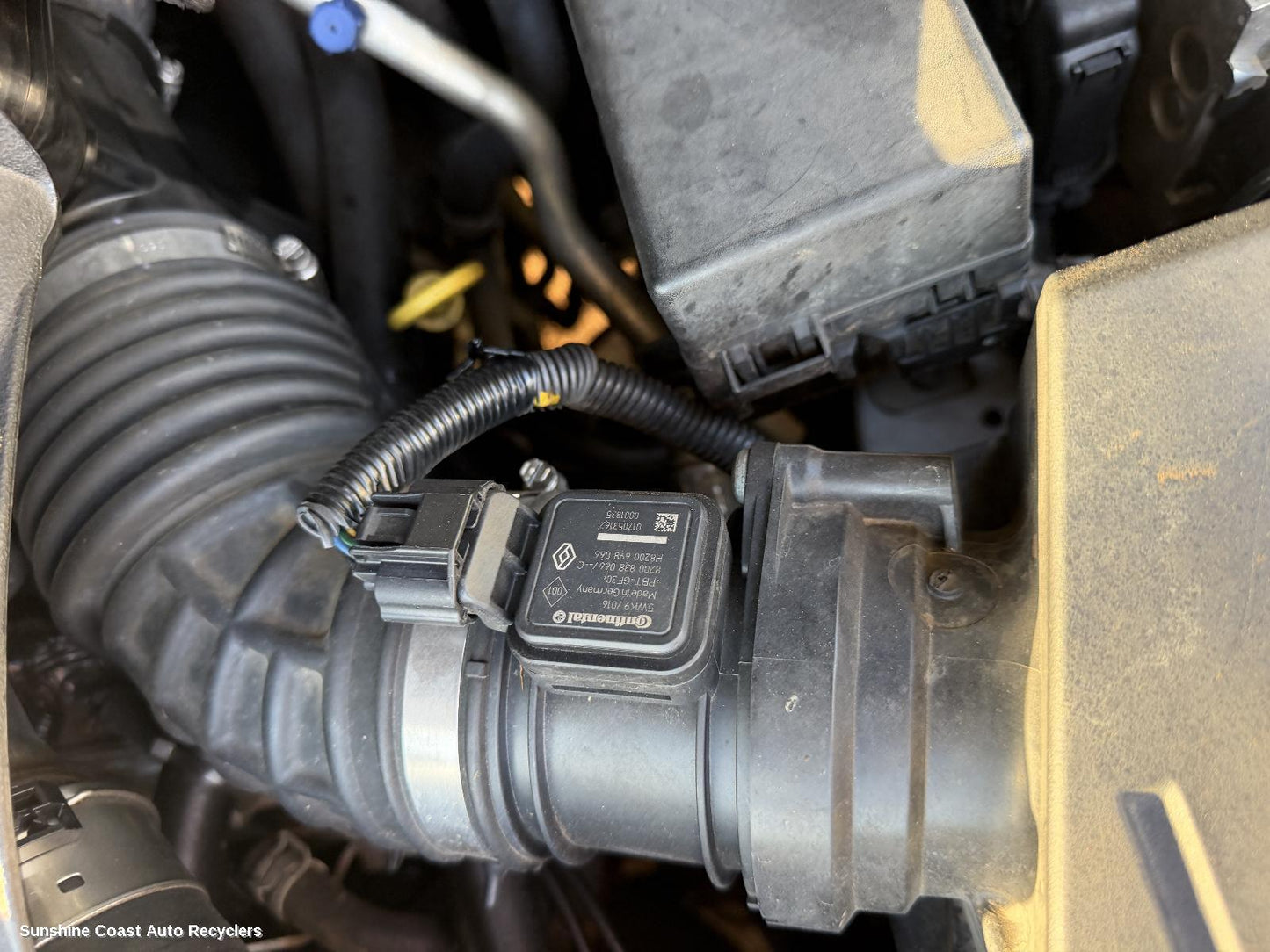 2010-2015 Nissan Navara Air Flow Meter