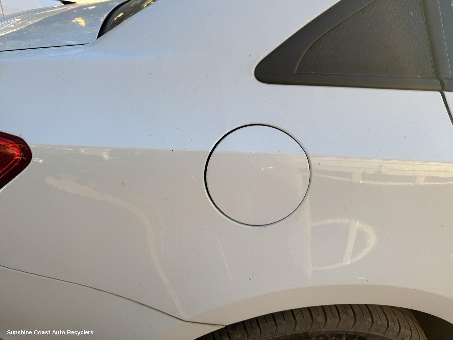 2015 Holden Cruze Fuel Door   Filler