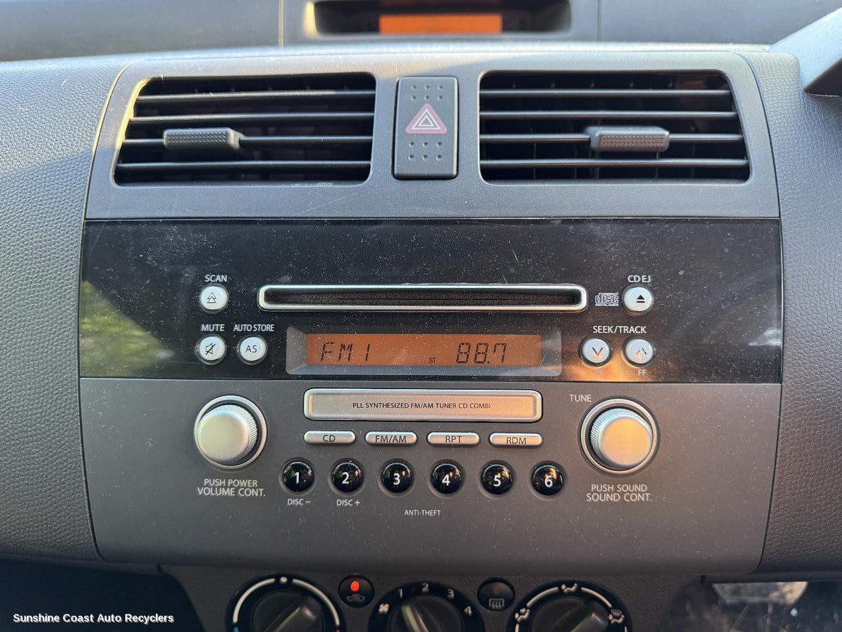 2004-2011 Suzuki Swift Radio Cd Dvd Sat Tv