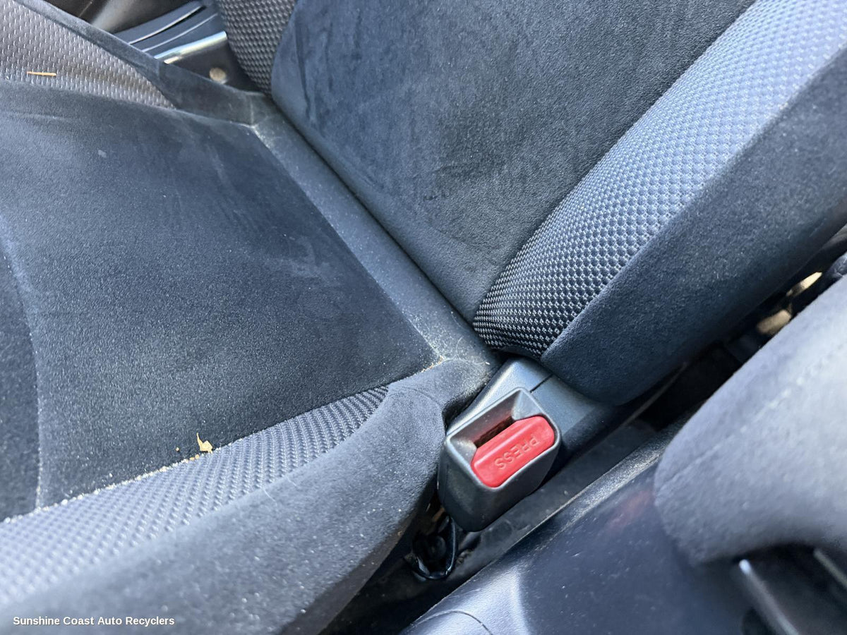 2009-2012 Mitsubishi Outlander Seatbelt Stalk