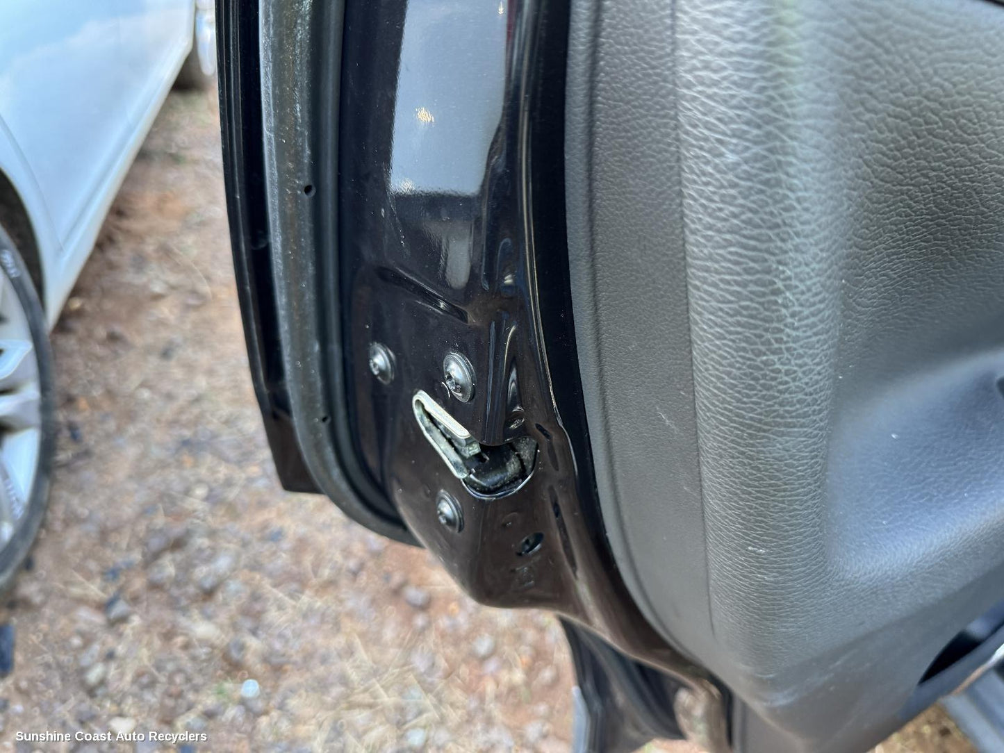 2011-2018 Holden Captiva Door Boot Gate Lock