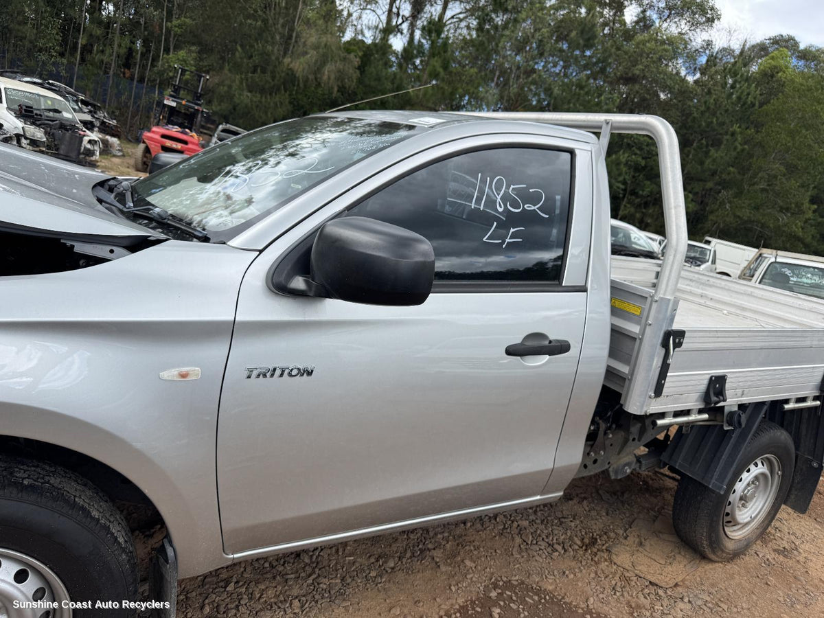 2015-2023 Mitsubishi Triton Left Front Door