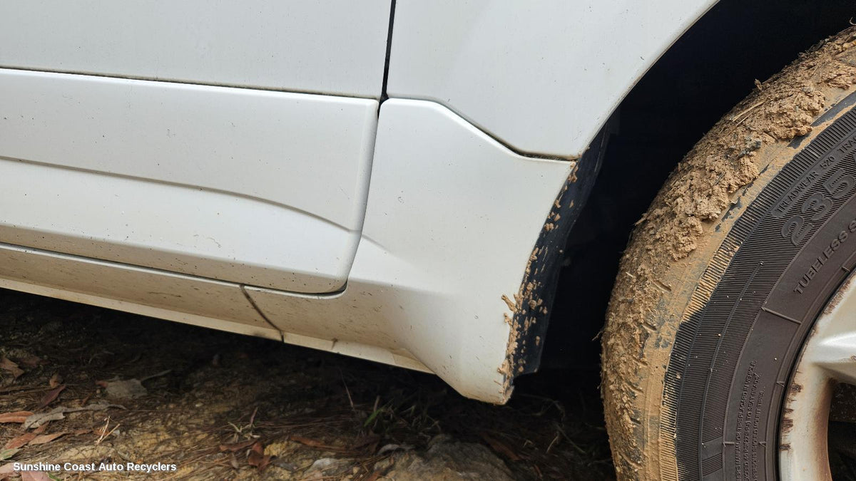 2011-2016 Ford Territory Side Step Skirt