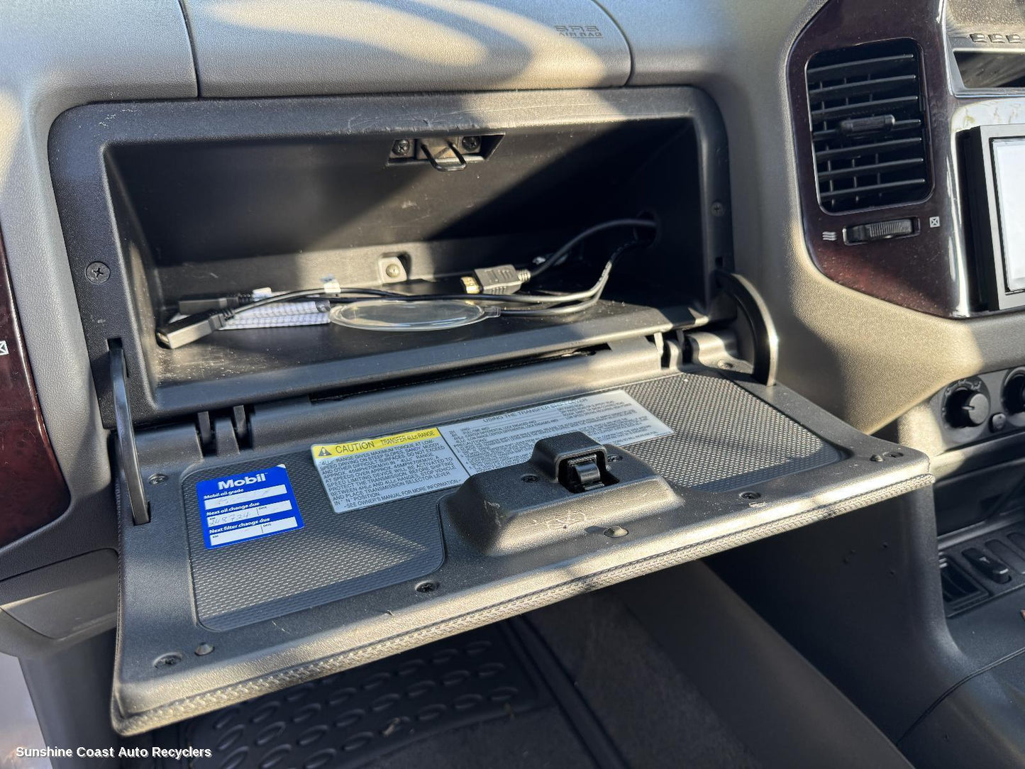 2002 Mitsubishi Pajero Glove Box
