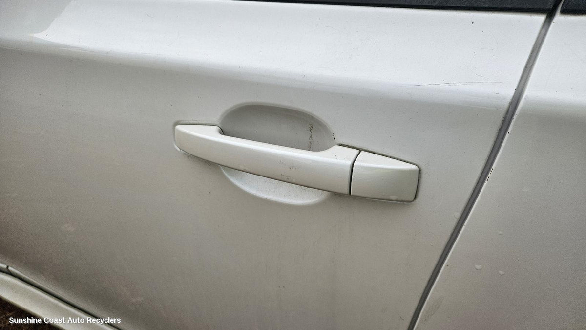2009-2014 Subaru Liberty Door Handle