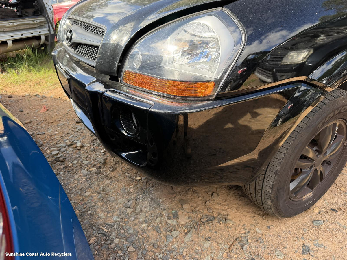 2004-2010 Hyundai Tucson Front Bumper