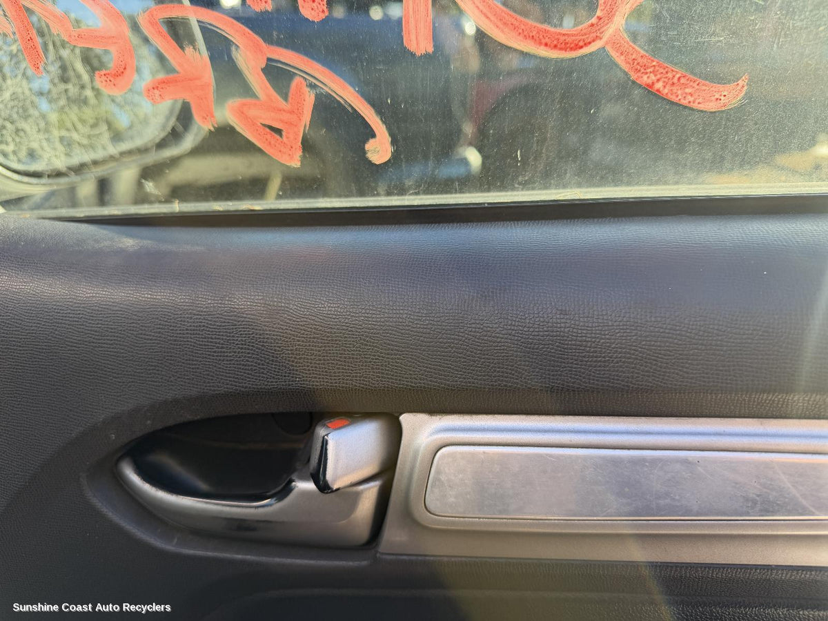 2012-2020 Holden Colorado Door Handle