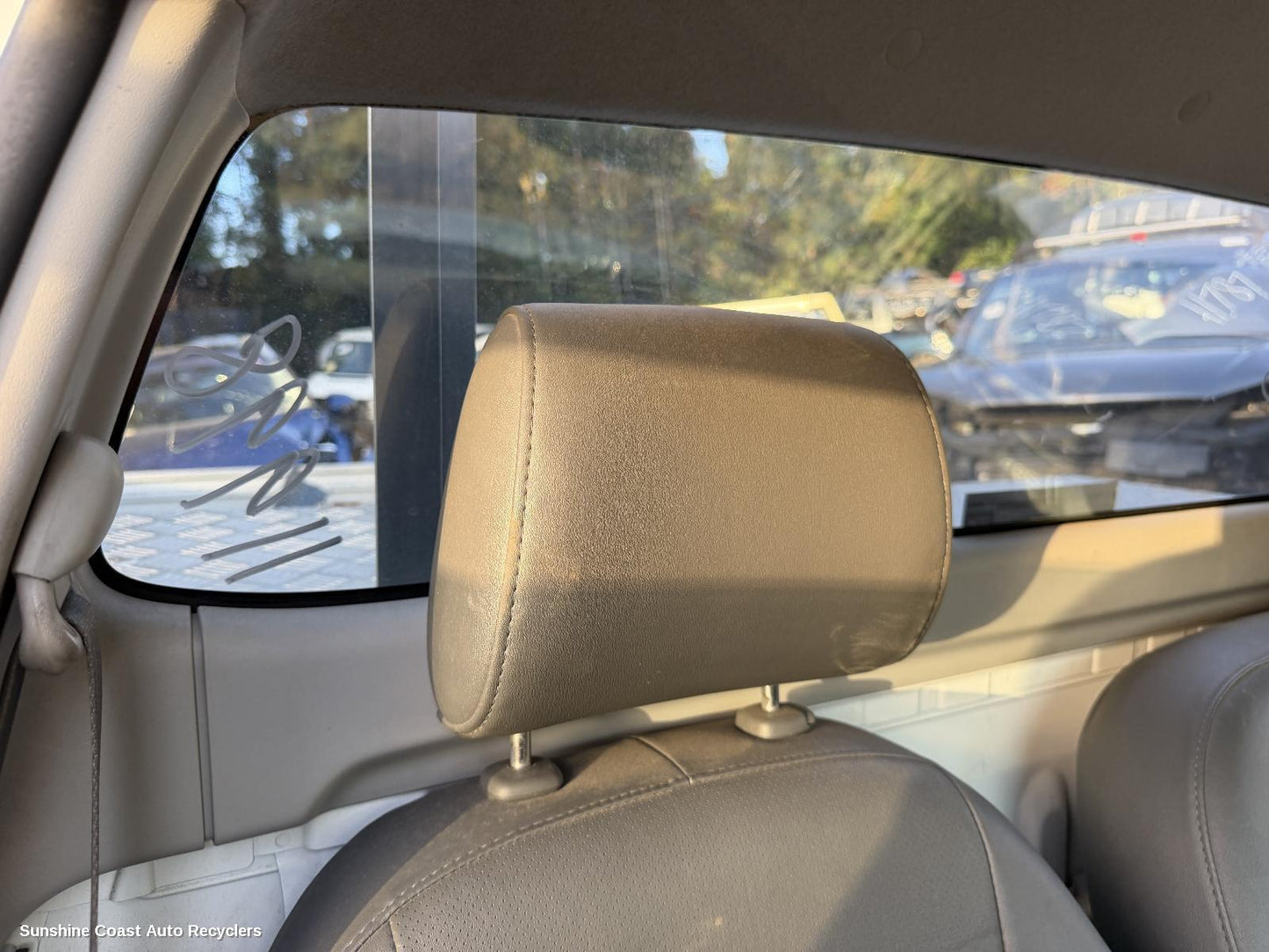 2011-2015 Toyota Hilux Headrest