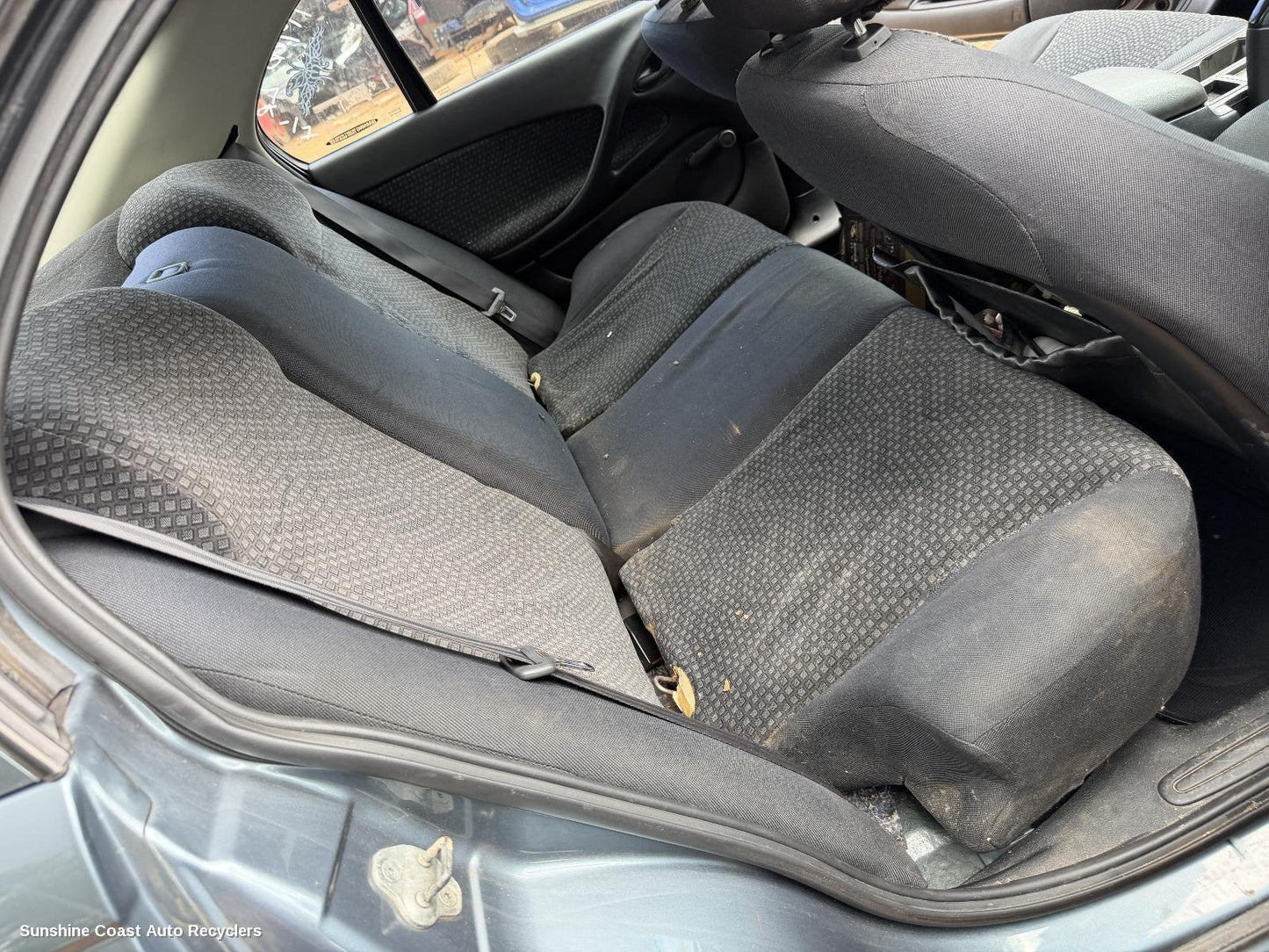 2004-2006 Holden Commodore 2nd Seat  Rear Seat