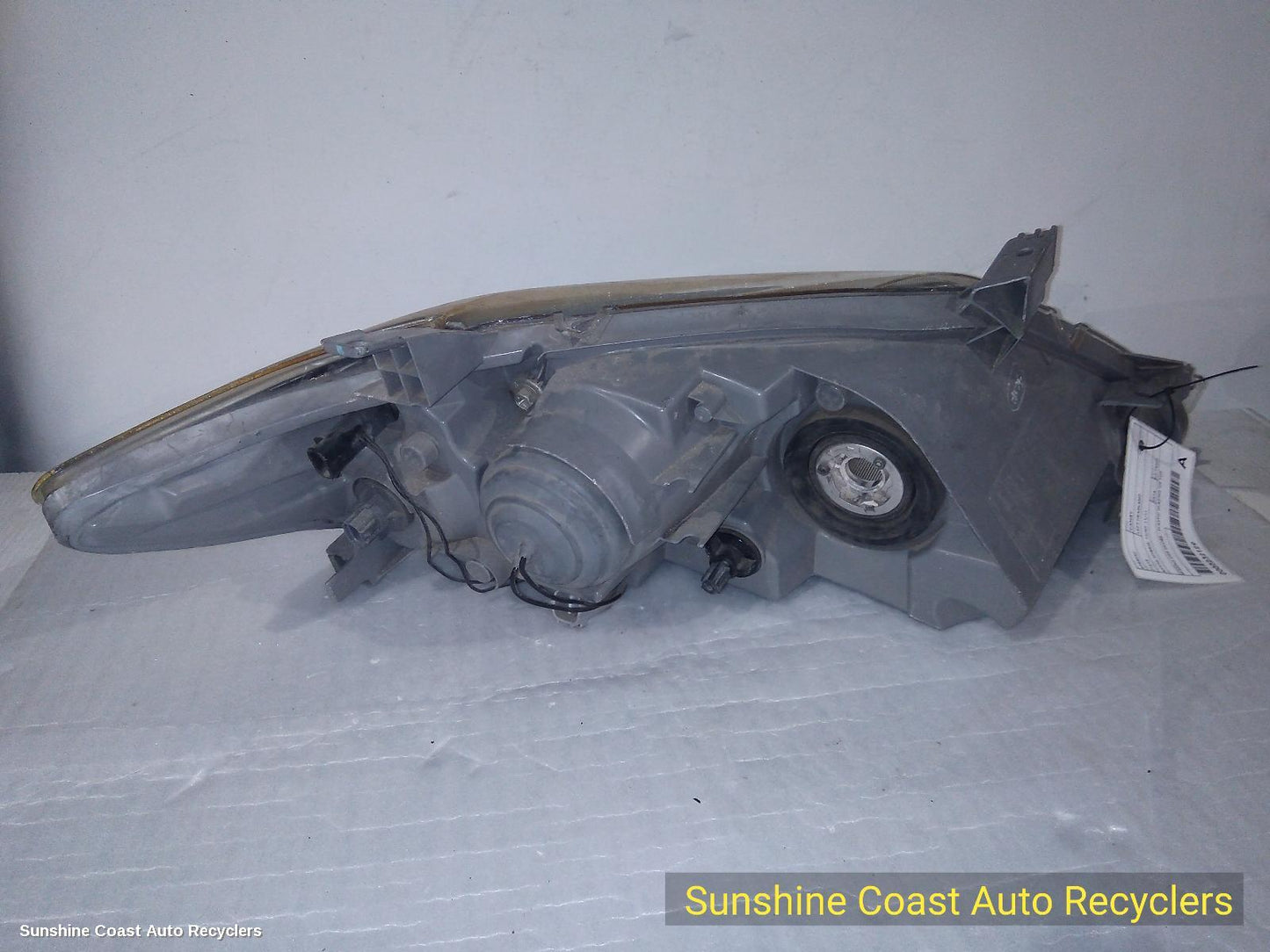 2010 Toyota Camry Left Headlamp