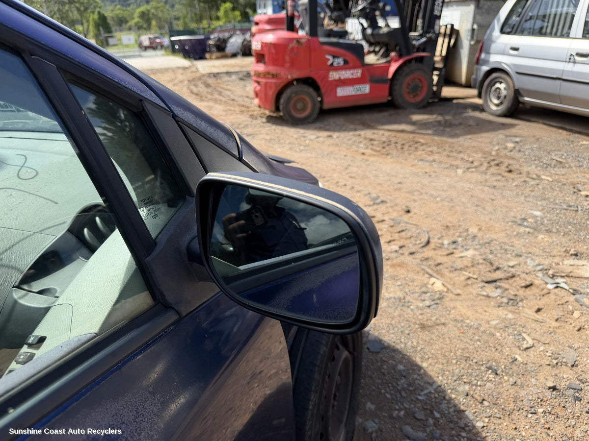 2005-2011 Toyota Yaris Right Door Mirror