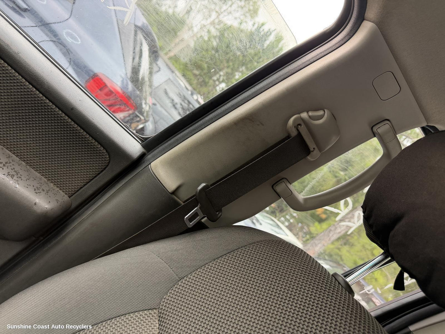 2010-2015 Nissan Navara Seatbelt Stalk