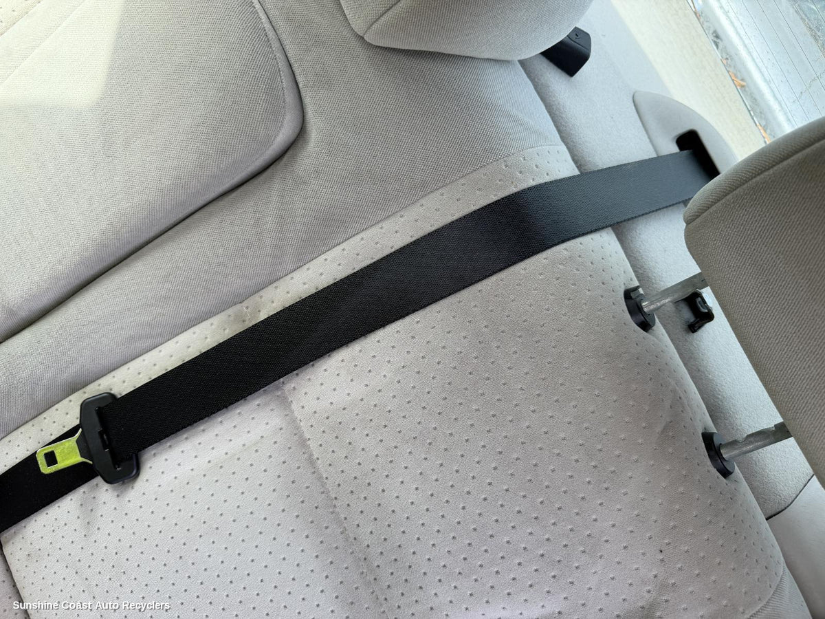 2001-2005 Ford Focus Seatbelt Stalk