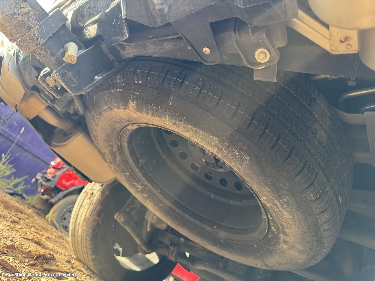 2022 Ldv D90 Spare Wheel Winch