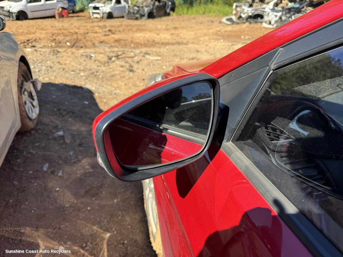 2011-2019 Hyundai Accent Left Door Mirror
