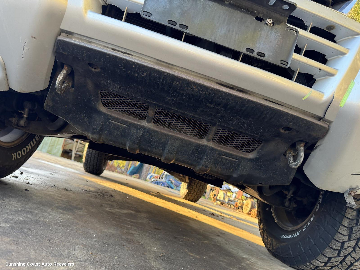 2000-2002 Mitsubishi Pajero Sump Guard
