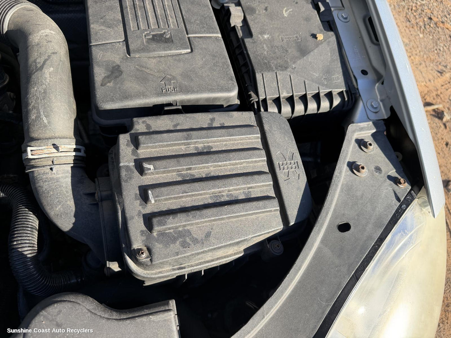 2004-2009 Volkswagen Golf Air Cleaner Box