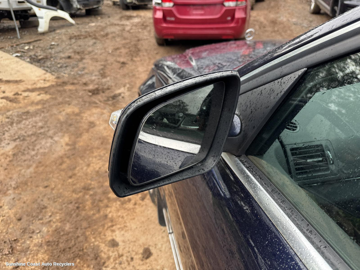 2007-2008 Mercedes C Class Left Door Mirror