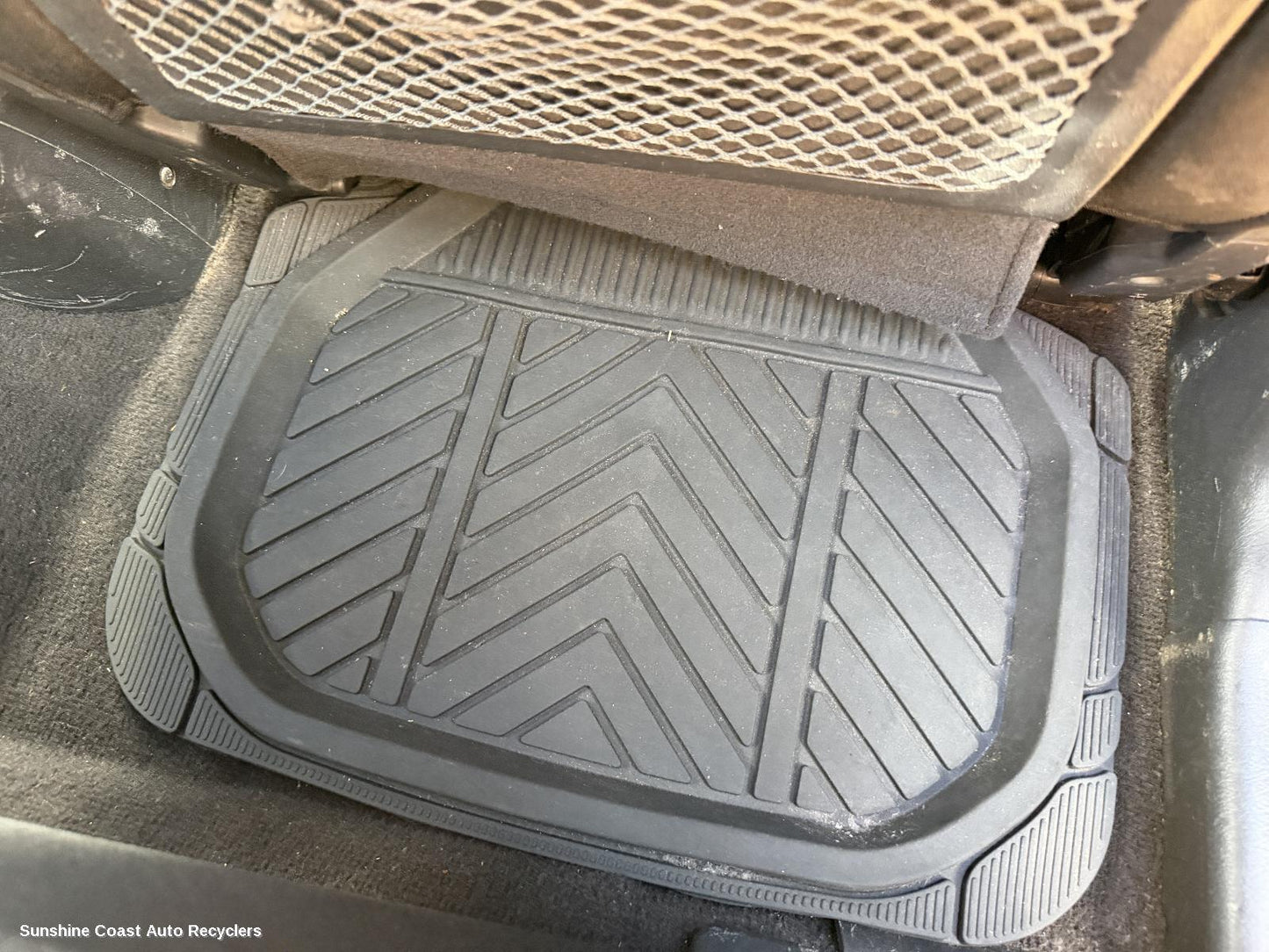2004-2010 Hyundai Tucson Floor Mats