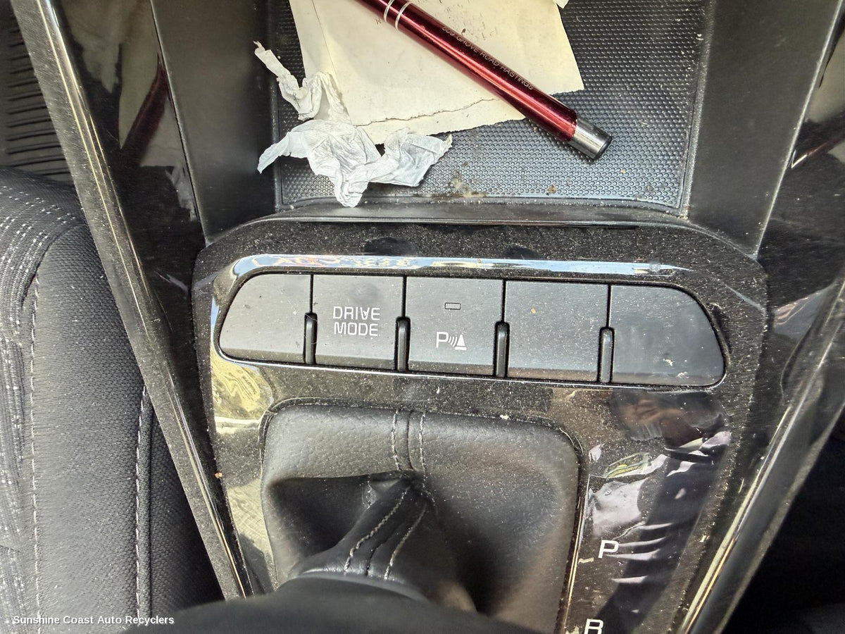 2020-2026 Kia Stonic Misc Switch Relay