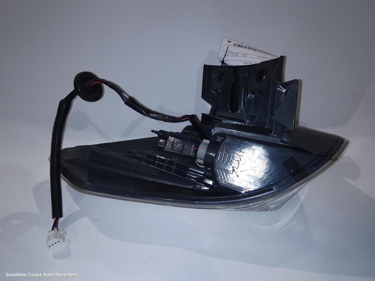 2014-2017 Nissan Xtrail Right Taillight