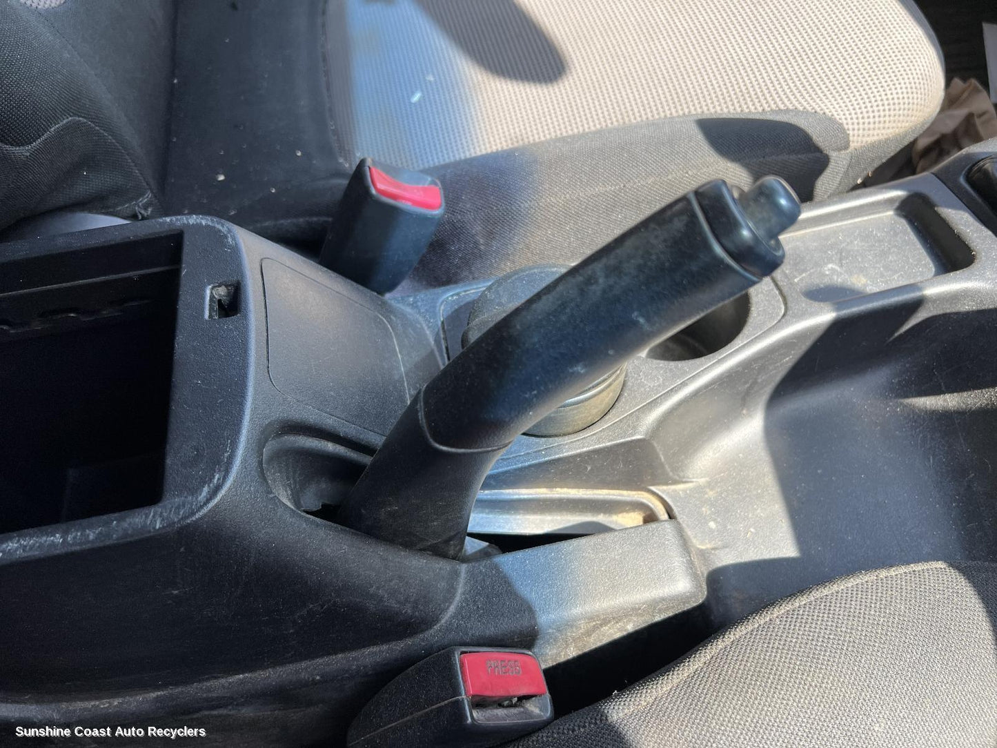 2010 Mitsubishi Triton Handbrake Lever