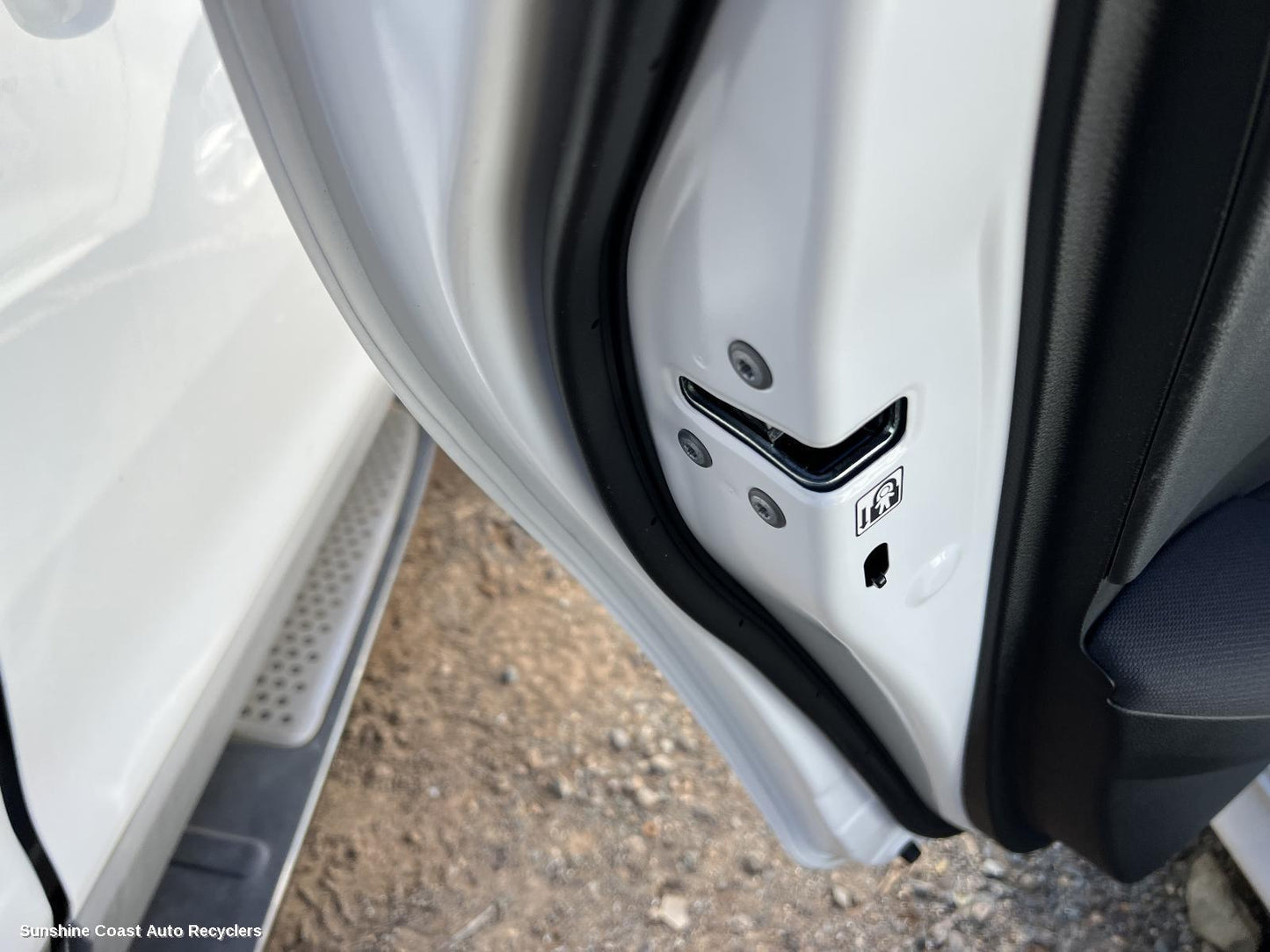 2021 Toyota Corolla Door Boot Gate Lock