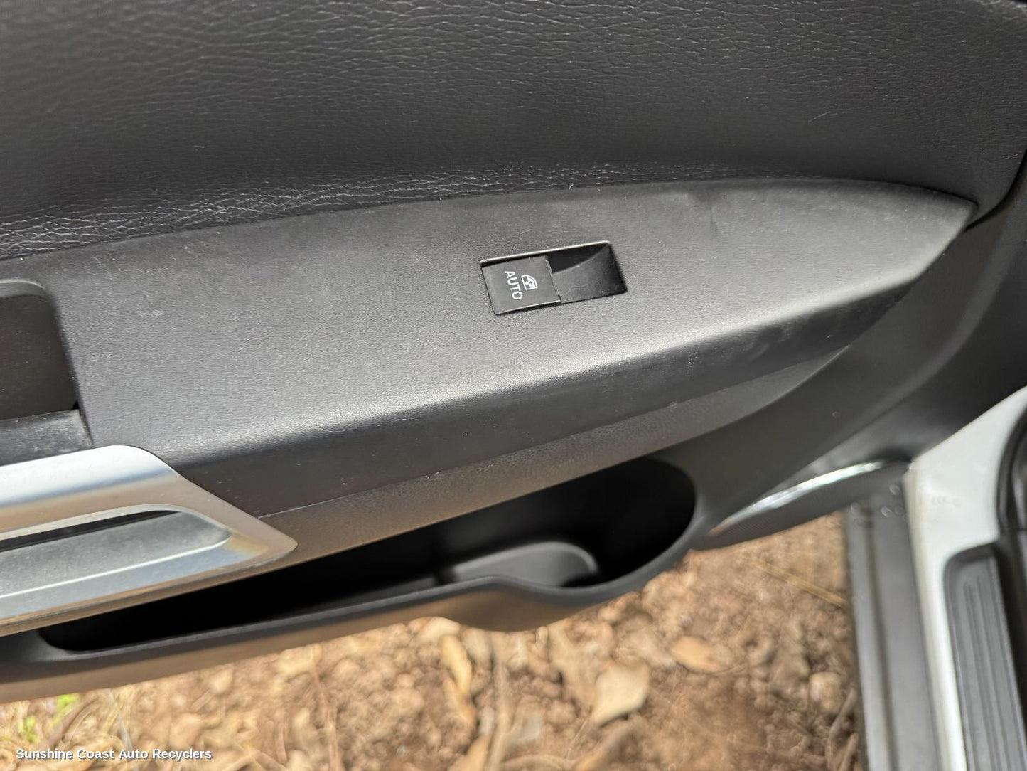 2006-2018 Holden Captiva Pwr Dr Wind Switch