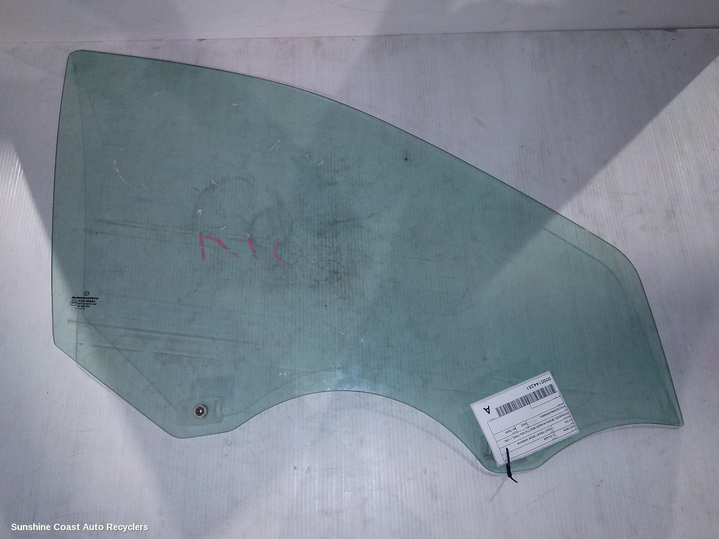 2003 Mercedes C Class Right Front Door Window