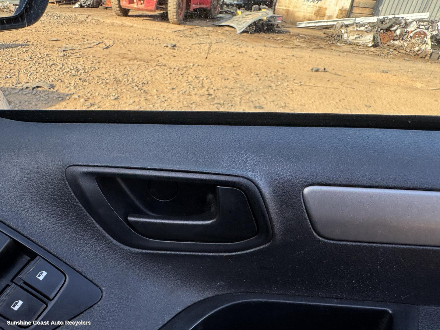 2015-2025 Ldv G10 Door Handle