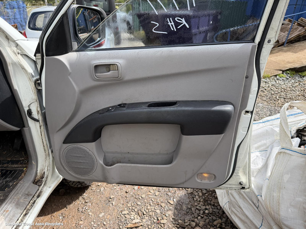2006-2015 Mitsubishi Triton Door Handle