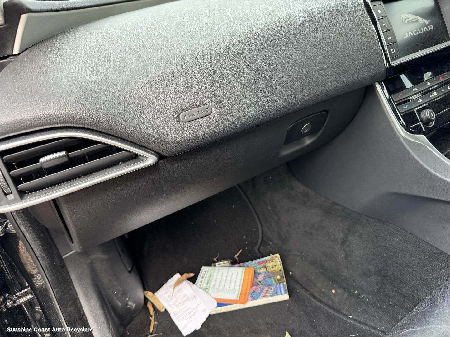 2015 Jaguar Xe Glove Box