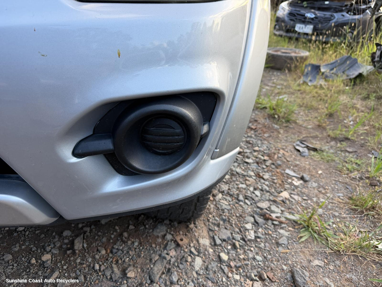 2013-2015 Mitsubishi Challenger Left Indicator Fog Side