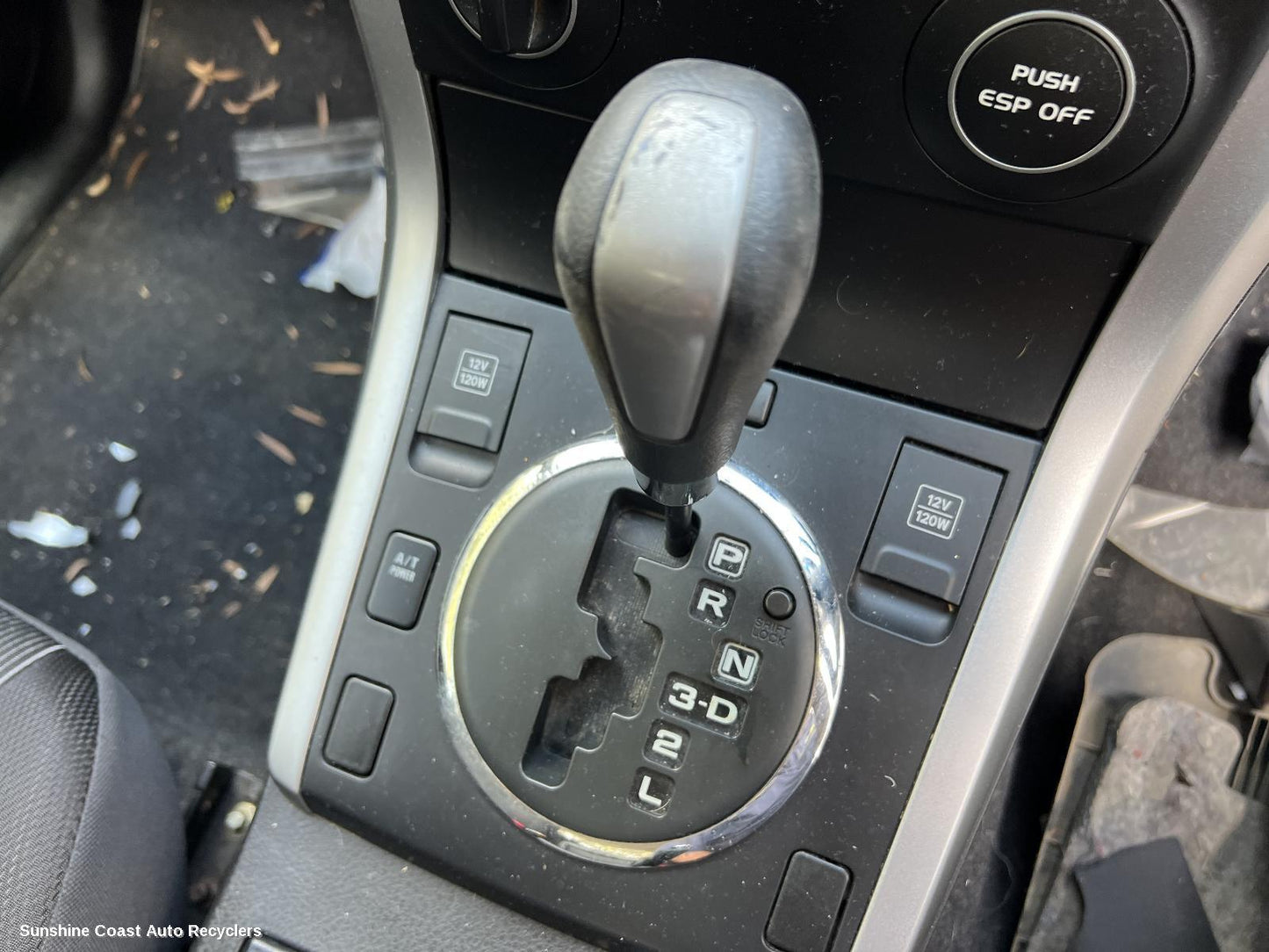 2008 Suzuki Vitara Gear Stick Shifter