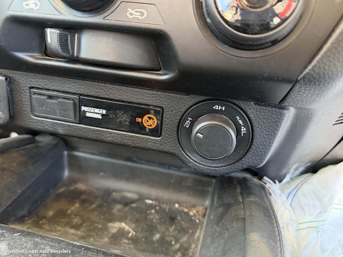 2020-2026 Mazda Bt50 Misc Switch Relay