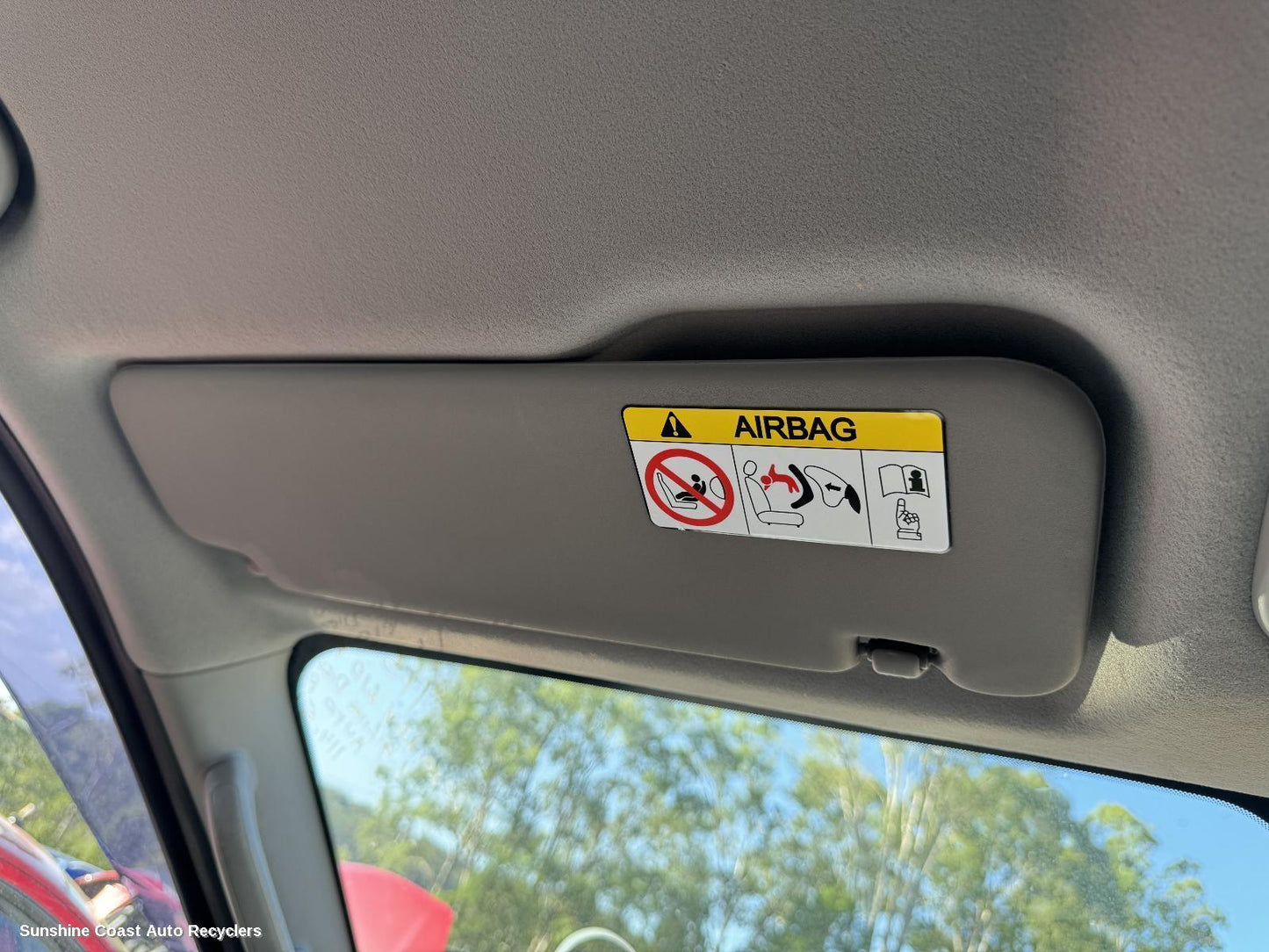 2020 Ldv G10 Sunvisor