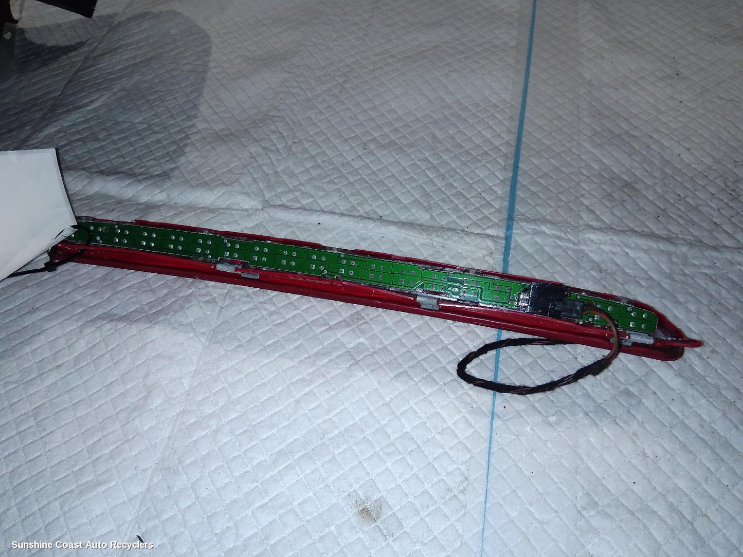 2011 Volkswagen Golf High Level Stoplight